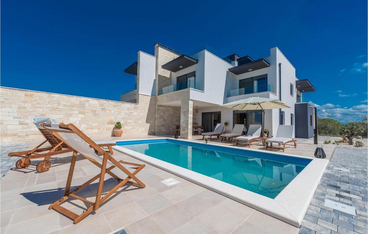 Oasis Ferienhaus Sukošan